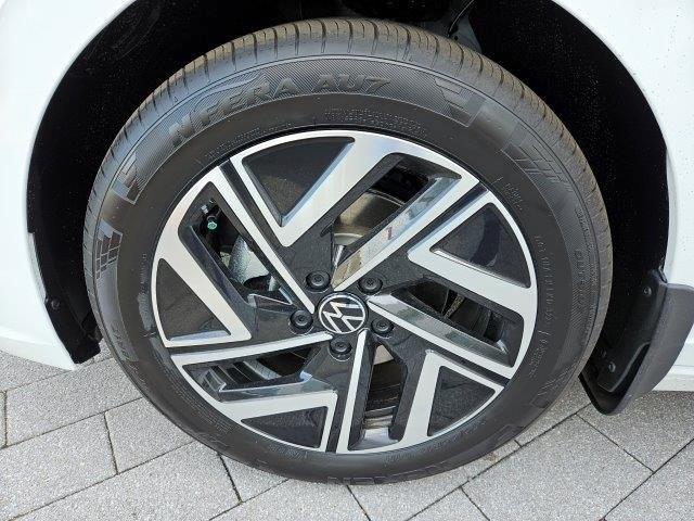 new 2024 Volkswagen Jetta car, priced at $30,493