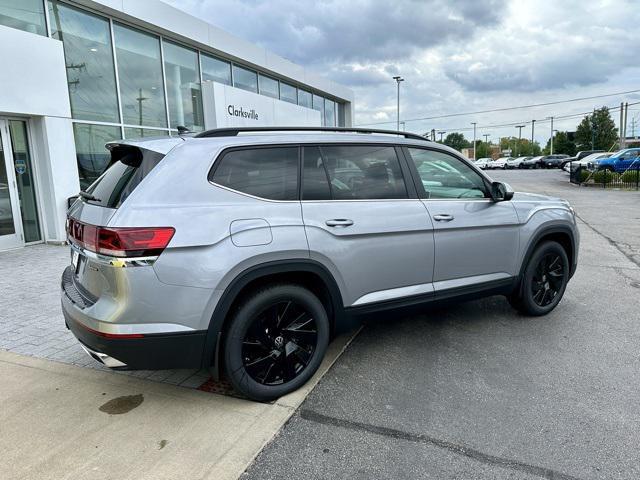 new 2024 Volkswagen Atlas car, priced at $42,885