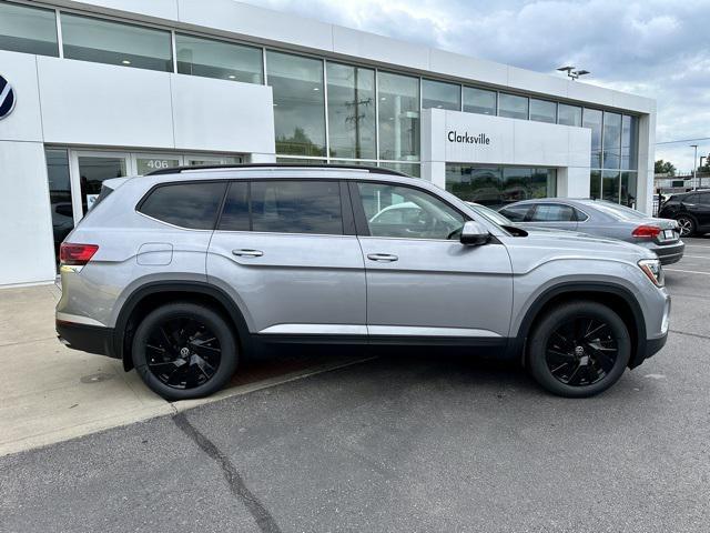 new 2024 Volkswagen Atlas car, priced at $42,885