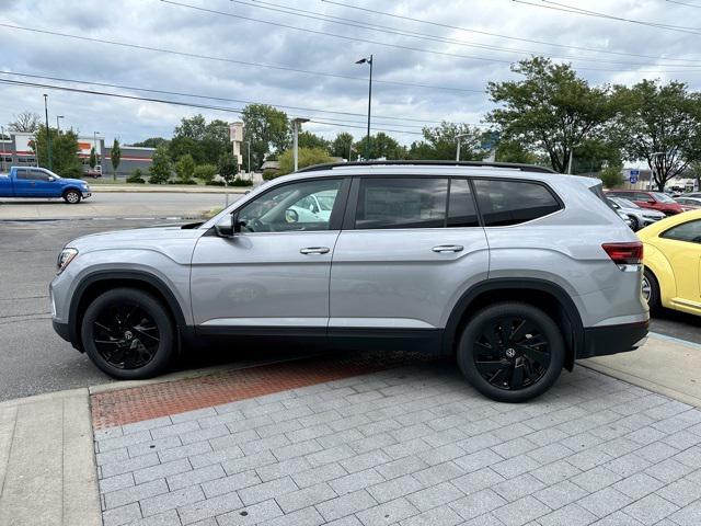 new 2024 Volkswagen Atlas car, priced at $42,885