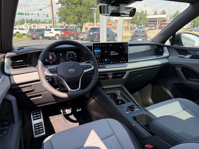 new 2025 Volkswagen Tiguan car, priced at $37,050
