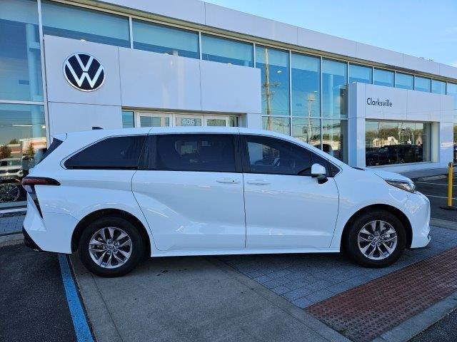 used 2023 Toyota Sienna car, priced at $37,090