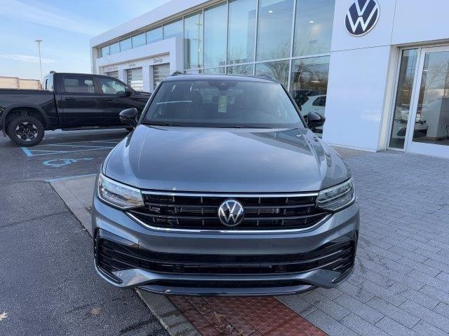 new 2024 Volkswagen Tiguan car, priced at $33,926