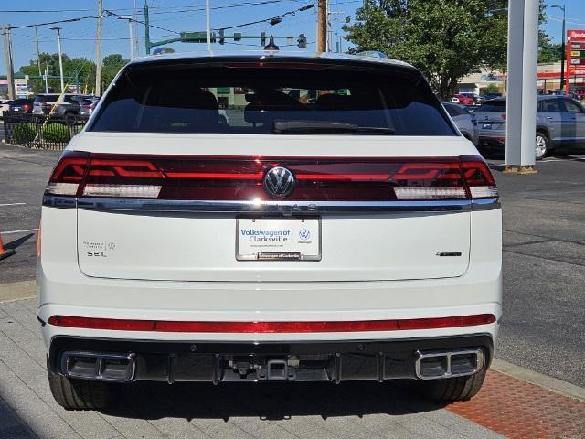 new 2024 Volkswagen Atlas Cross Sport car, priced at $49,653