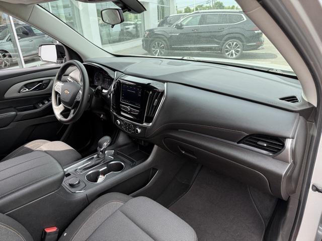 used 2021 Chevrolet Traverse car, priced at $23,205