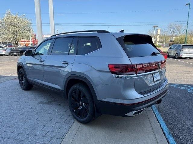 new 2025 Volkswagen Atlas car, priced at $41,564