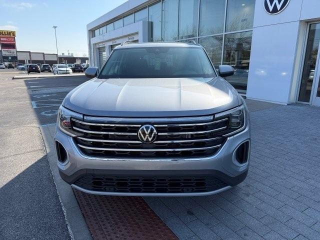 new 2025 Volkswagen Atlas car, priced at $41,564