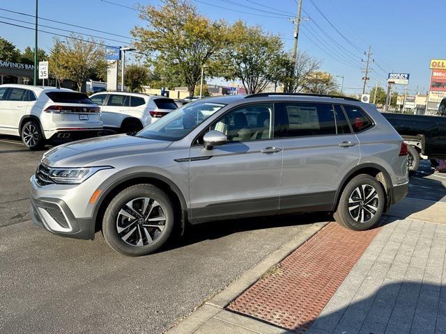 new 2024 Volkswagen Tiguan car, priced at $28,682