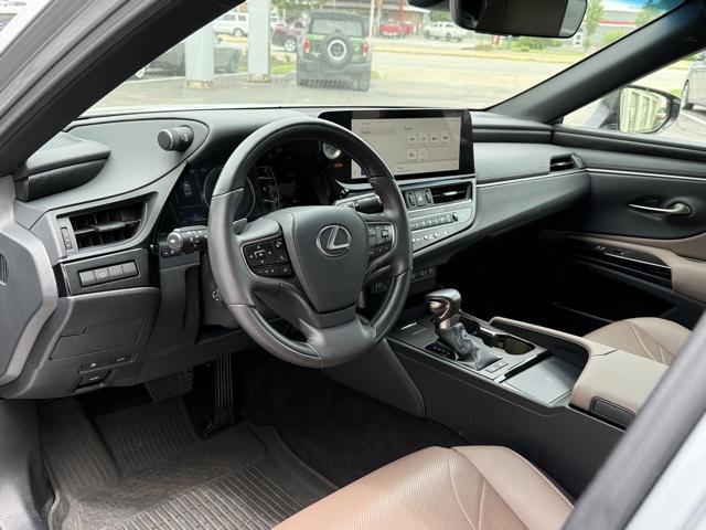 used 2023 Lexus ES 300h car, priced at $45,508