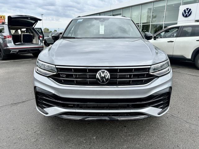 new 2024 Volkswagen Tiguan car, priced at $35,002