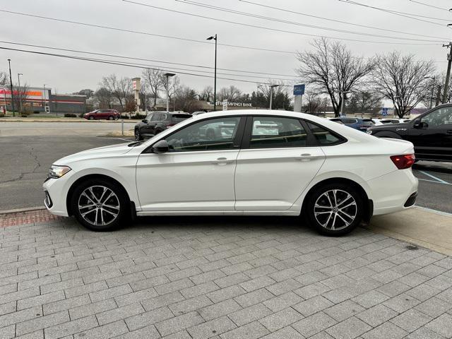 used 2024 Volkswagen Jetta car, priced at $22,120