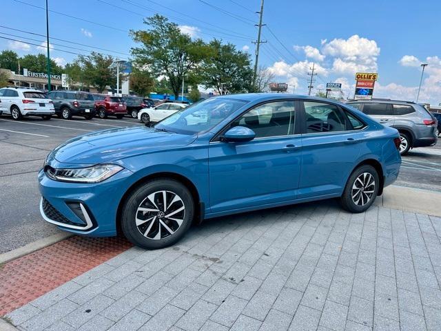 new 2025 Volkswagen Jetta car, priced at $23,000