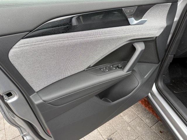 new 2026 Volkswagen Tiguan car, priced at $30,956