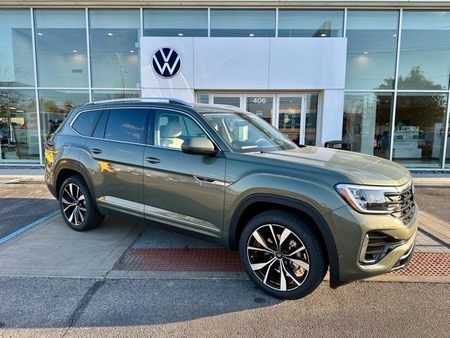 new 2026 Volkswagen Atlas car, priced at $52,809