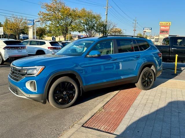 new 2025 Volkswagen Atlas car, priced at $41,564