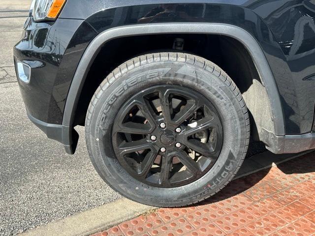 used 2021 Jeep Grand Cherokee car, priced at $20,128