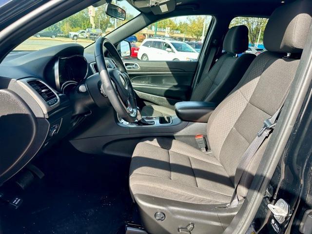 used 2021 Jeep Grand Cherokee car, priced at $20,128