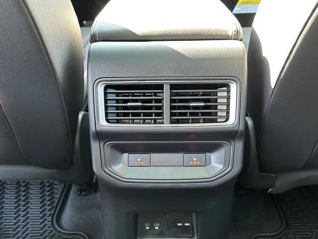 new 2025 Volkswagen Atlas Cross Sport car, priced at $47,874