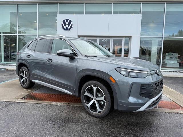 new 2025 Volkswagen Tiguan car, priced at $32,961