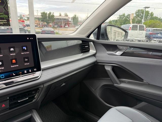 new 2025 Volkswagen Tiguan car, priced at $32,961