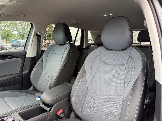 new 2025 Volkswagen Tiguan car, priced at $32,961