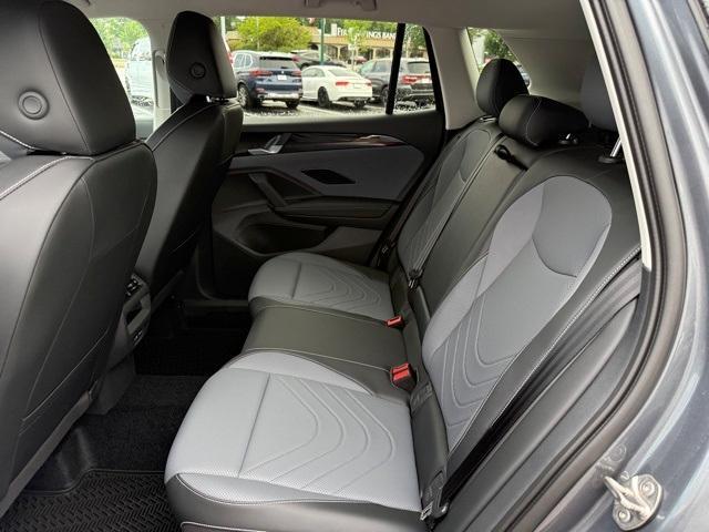 new 2025 Volkswagen Tiguan car, priced at $32,961