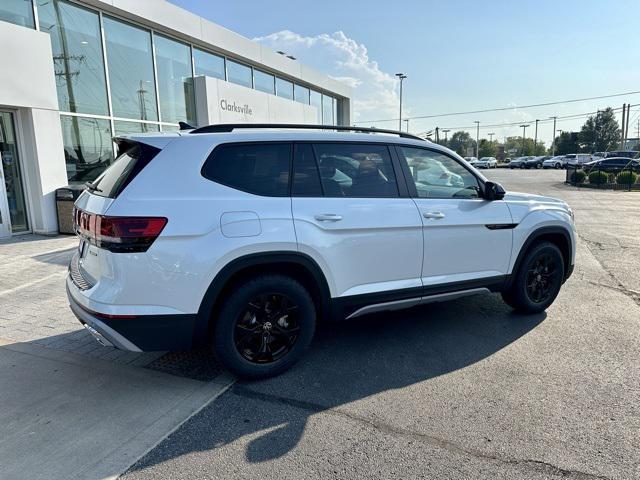 new 2024 Volkswagen Atlas car, priced at $49,339