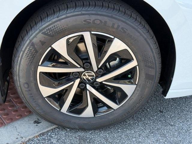 new 2025 Volkswagen Jetta car, priced at $23,500