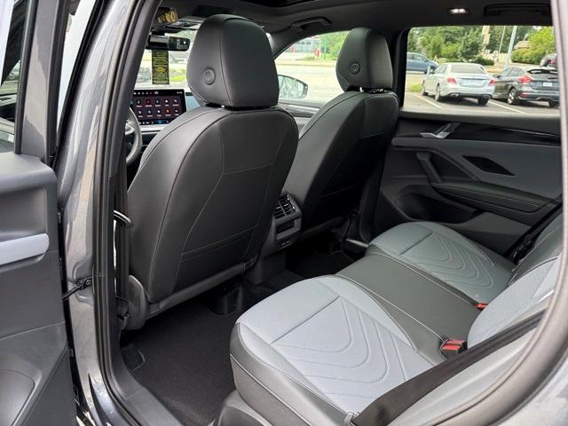 new 2025 Volkswagen Tiguan car, priced at $36,231