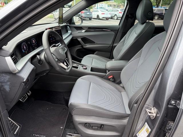 new 2025 Volkswagen Tiguan car, priced at $36,231