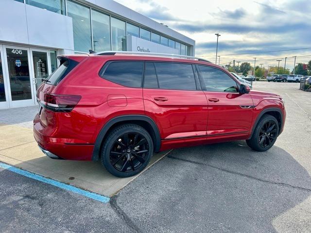 used 2024 Volkswagen Atlas car, priced at $38,027