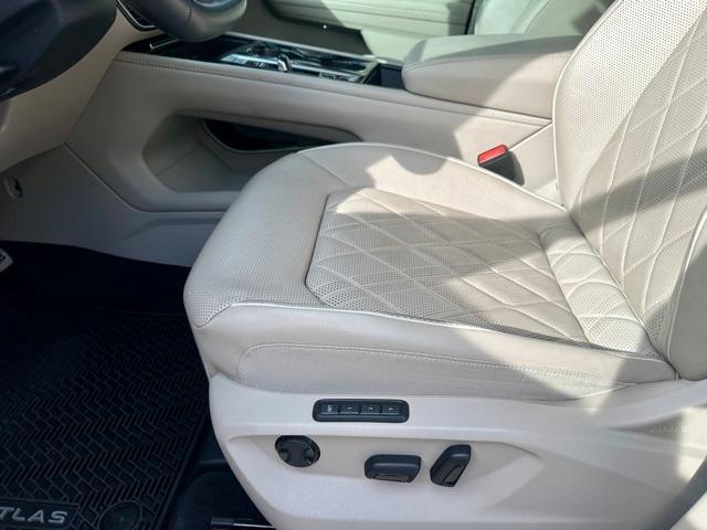 used 2024 Volkswagen Atlas car, priced at $38,027