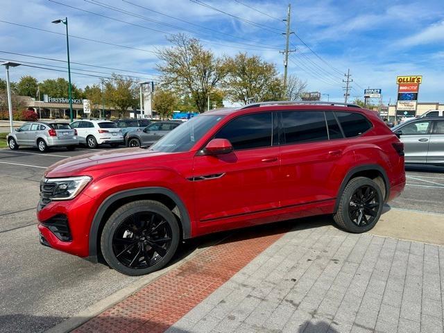 used 2024 Volkswagen Atlas car, priced at $38,027