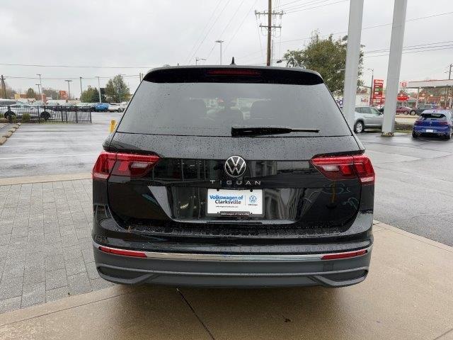 new 2024 Volkswagen Tiguan car, priced at $28,312