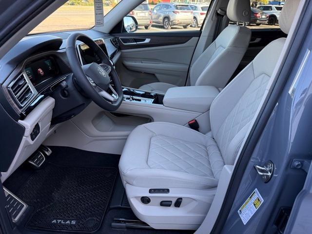 new 2026 Volkswagen Atlas car