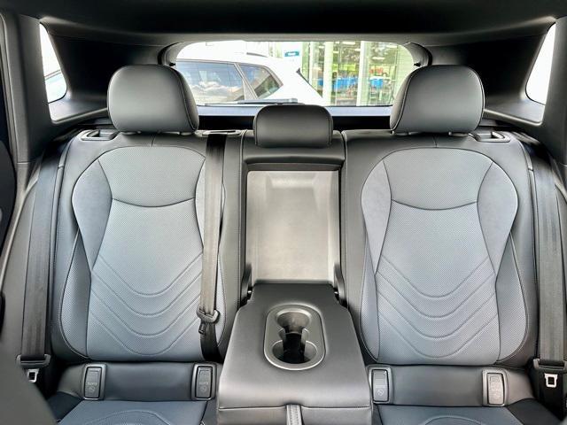 new 2025 Volkswagen Tiguan car, priced at $36,015