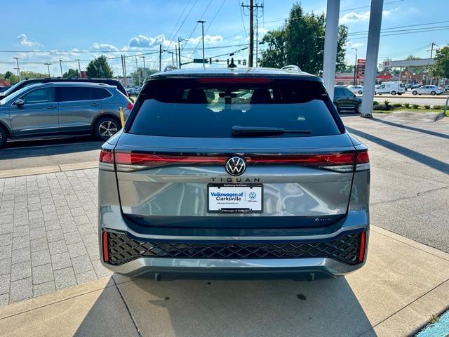 new 2025 Volkswagen Tiguan car, priced at $36,231