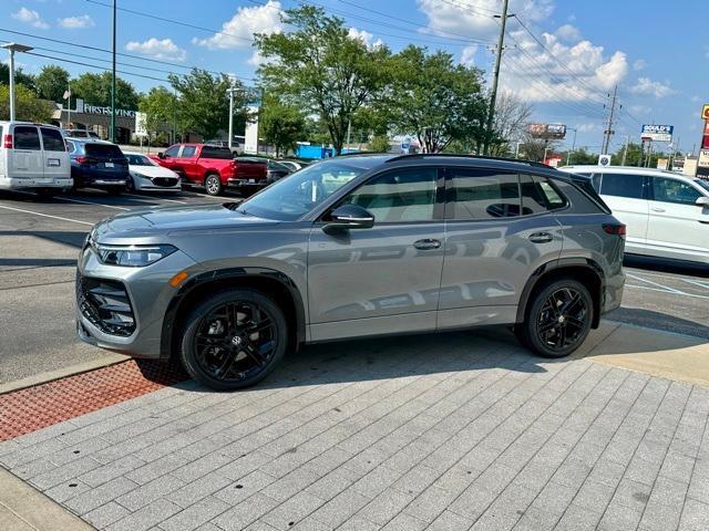 new 2025 Volkswagen Tiguan car, priced at $36,231