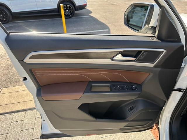 used 2023 Volkswagen Atlas car, priced at $30,890