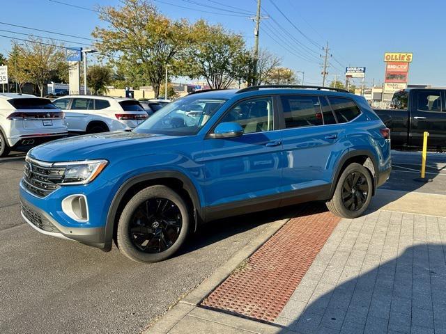 new 2025 Volkswagen Atlas car, priced at $49,282