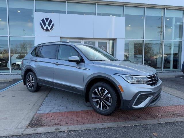 new 2024 Volkswagen Tiguan car, priced at $28,312