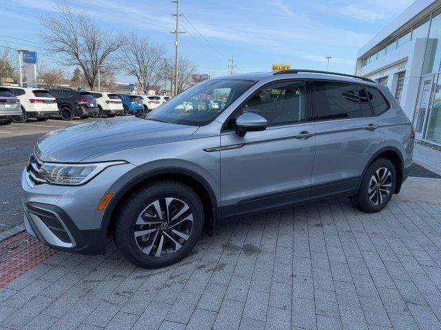 new 2024 Volkswagen Tiguan car, priced at $28,312