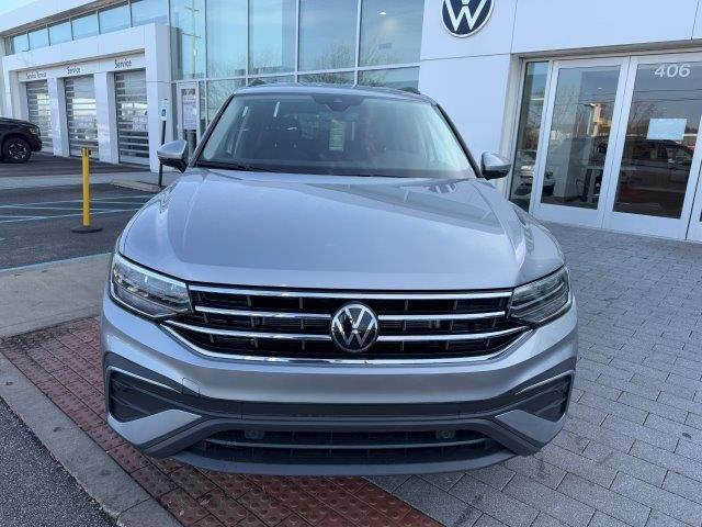 new 2024 Volkswagen Tiguan car, priced at $28,312