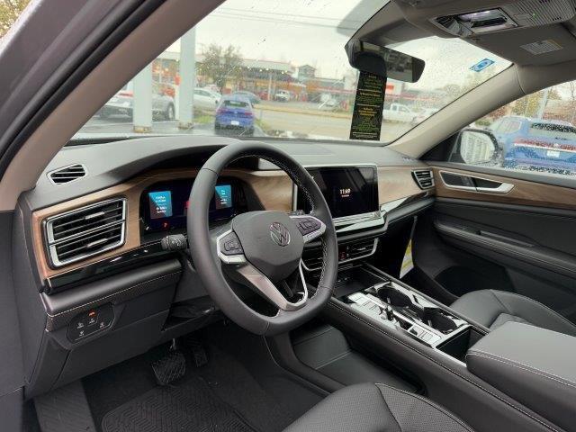 new 2025 Volkswagen Atlas car, priced at $48,357