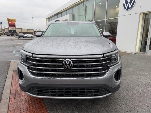 new 2025 Volkswagen Atlas car, priced at $48,357