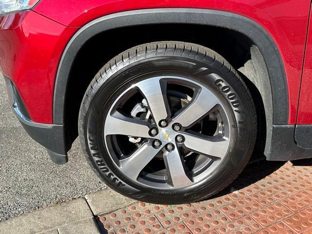 used 2019 Chevrolet Traverse car, priced at $16,879
