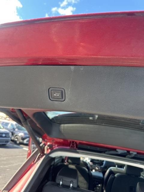 used 2019 Chevrolet Traverse car, priced at $18,242