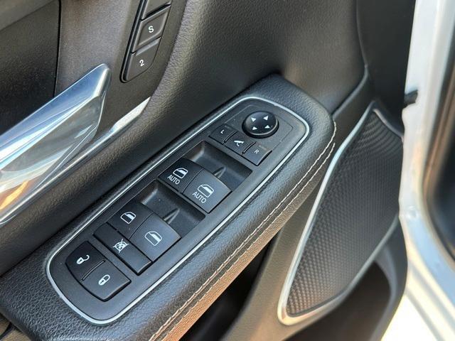 used 2022 Ram 1500 car, priced at $31,942