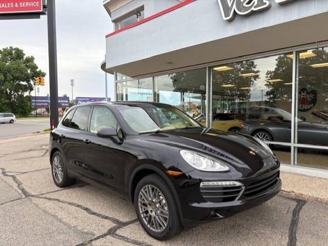used 2014 Porsche Cayenne car