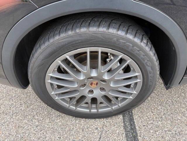 used 2014 Porsche Cayenne car